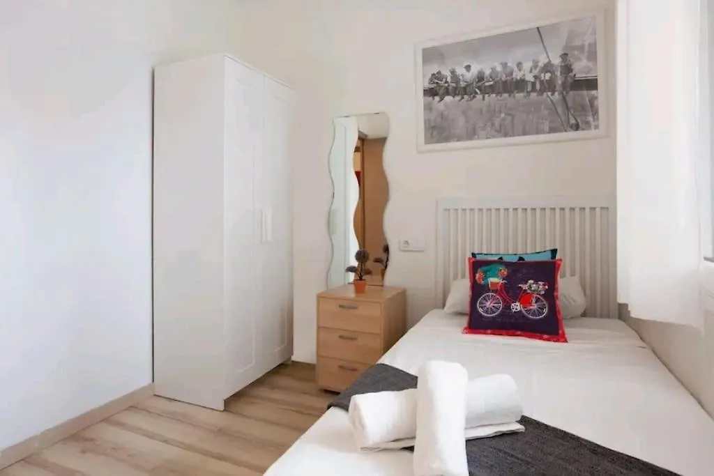 Centric Apartment Gran Via 5 L'Hospitalet de Llobregat 0*,  Spain
